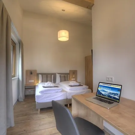Penthouse Kaprun By Kaprun Rentals Exterior photo